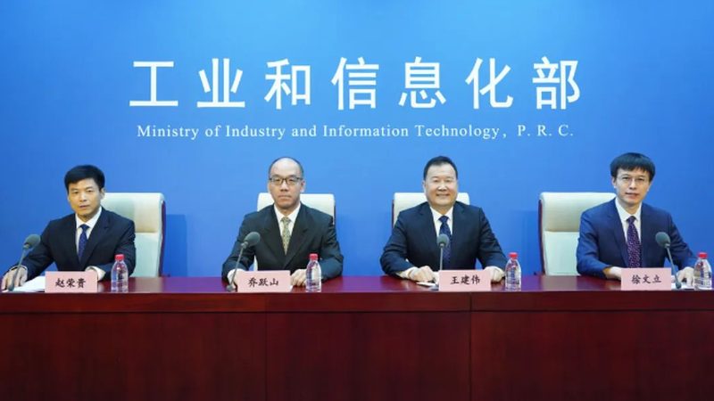 桌面运维与网络运维：岗位职责的差异化解析